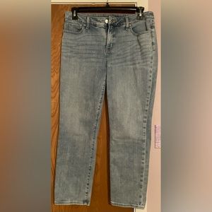 Chico’s Size 1 Faded Denim Jeans So Slimming Girlfriend Slim Leg Crop